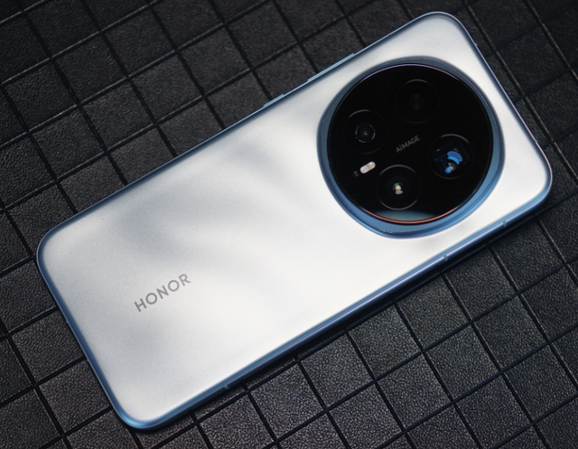 兼顾长续航+强性能+高端影像，双11认准这3款手机，性价比也很高