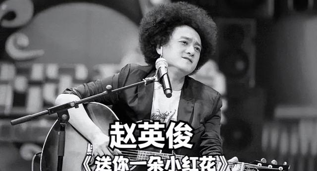 乐坛最大的笑话，一首代表作都没的歌手，却敢当评委自称乐坛的神