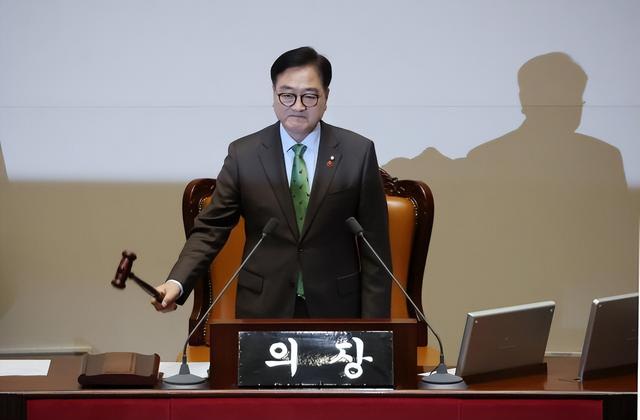 九三阅兵名单公布，人员安排大有深意，美西方将有大批贵客抵华