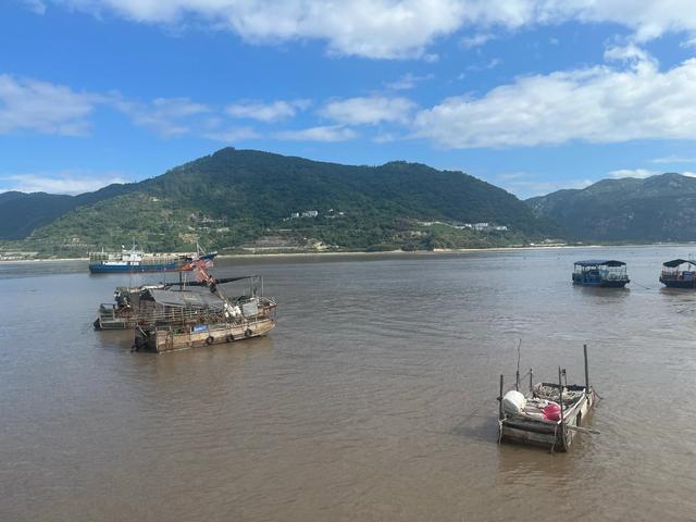 退休夫妻自驾霞浦南线之北岐滩涂、海尾城堡、大京沙滩、下尾岛
