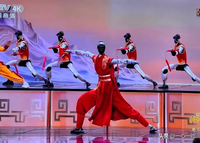 机器人全面入侵春晚，震惊世界，马上全球订单加速飞向中国 第2张