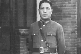 49年五虎上将蒋鼎文逃到台湾成首富，拒绝蒋介石任命：当什么鸟官图片