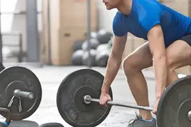 突击撸铁2小时横纹肌溶解！专家：“报复性运动”不可取图片