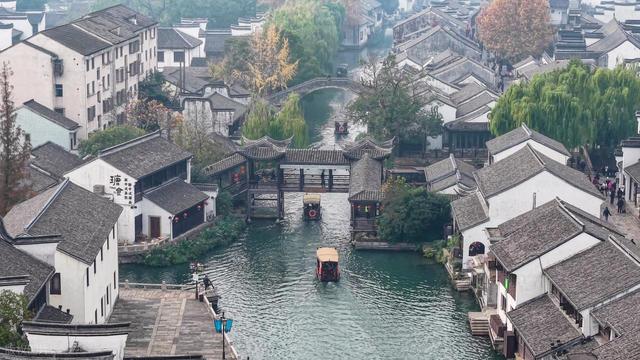 高铁直达！11-12月最值得去的6个古镇，工作累了，就去小住三五天