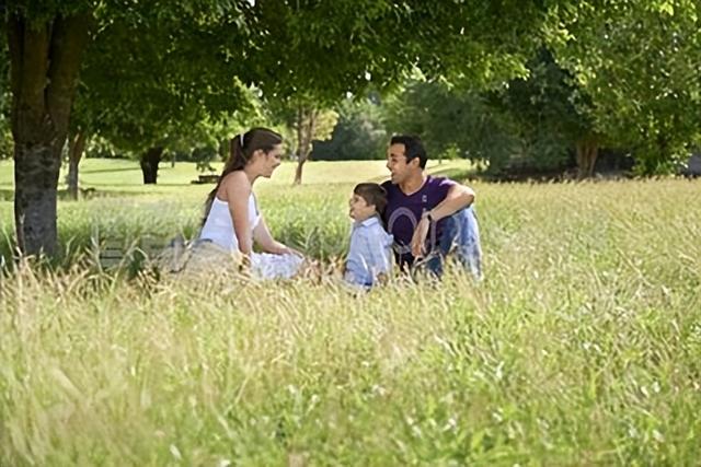 医生发现，每天饭后要午睡的人，不出3个月，身体或有4种改变！