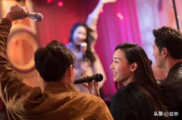 ktv好唱而又不容易走调的歌曲推荐（deepseek精选）