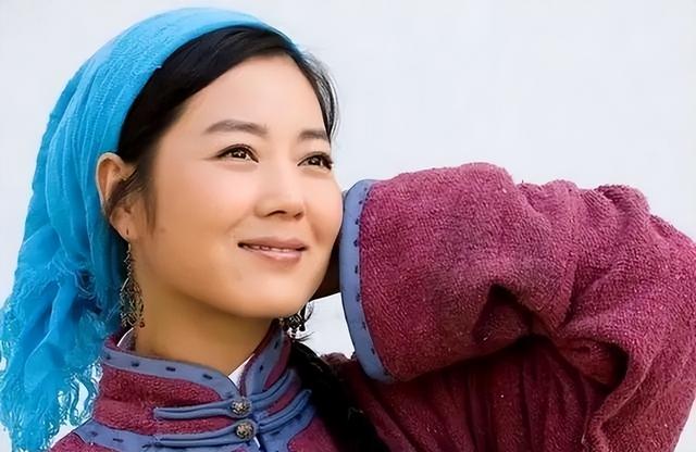 演员王茜华：我这辈子最正确的决定，就是43岁高龄为小丈夫生儿子