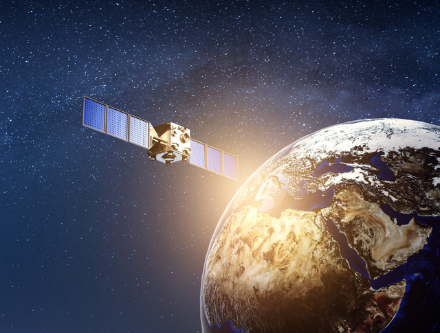 比星链还急？中国低轨卫星23天5颗还不够，2029年必须部署1300颗