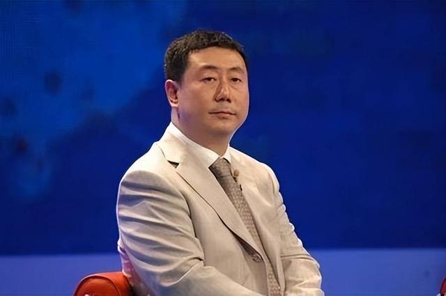 4位被逮捕的央视主持人，个个都沦落到阶下囚，最严重的出卖国家