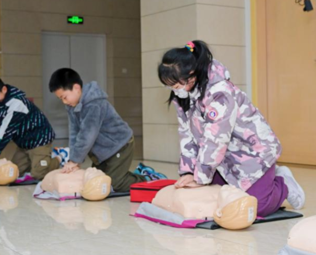 天府科普(研学)游 | 火力全开，来一场揭开科学面纱的奇妙之旅