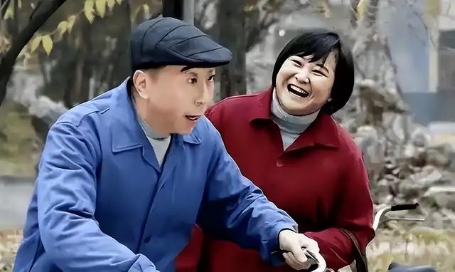 消失春晚3年，退综艺解散公司，手握88亿票房的贾玲，如今太意外
