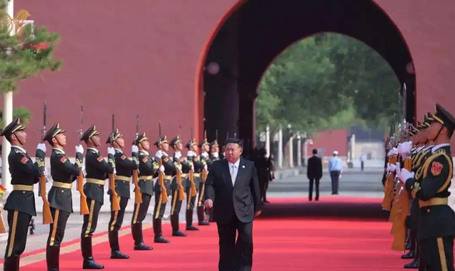从北京学习经验？1个月后，金正恩也要大阅兵，朝鲜大杀器将亮相