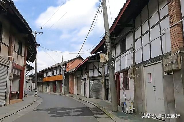 成都被严重低估的古场镇，停留在100年前，地铁公交车直达！