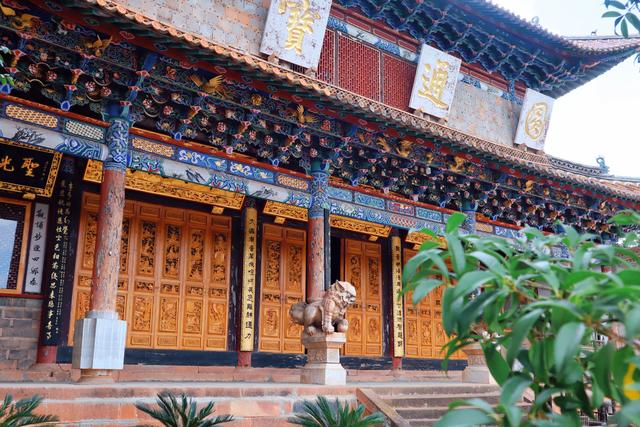 昆明一小时动车直达，700年元代古寺，滇南无双寺，西宗第一山