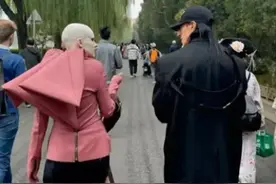 故宫保安小哥没错，这事没有发酵的余地图片