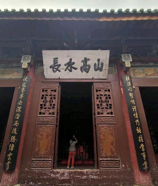 参观勉县武侯祠
