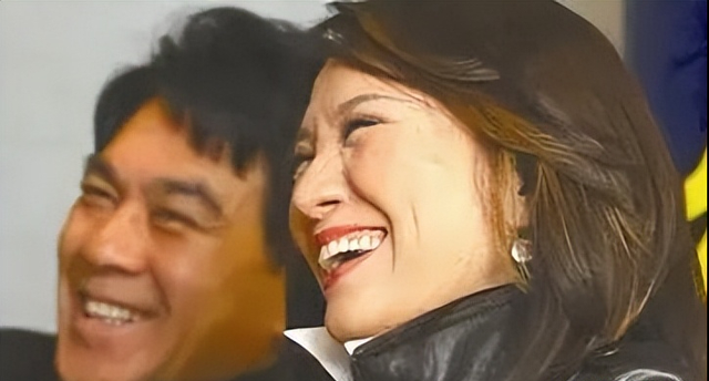 原来早已不是中国籍？事业巅峰远赴美国，被老外“玩腻”晚年回国