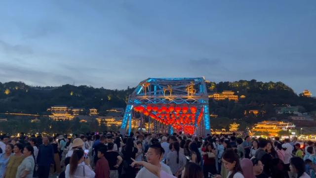 山水为媒,烟火引客!城关旅游“热力绽放”
