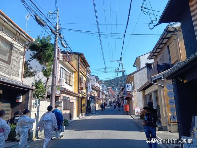 【实地直击】过度旅游真的缓解了？探访中国人身影消失后的京都