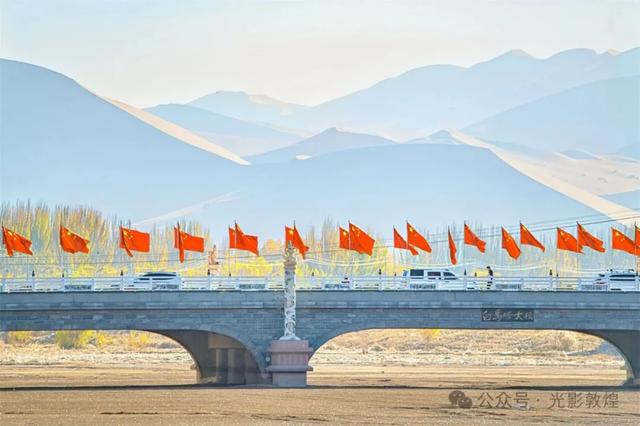 【近距离看敦煌】给党河风情线的秋色来个特写