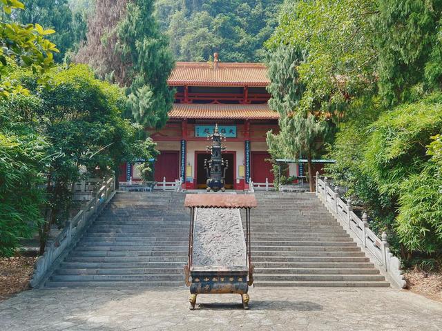 广西桂林这座寺庙太“尴尬”：明明已有千年历史，如今却已荒废？