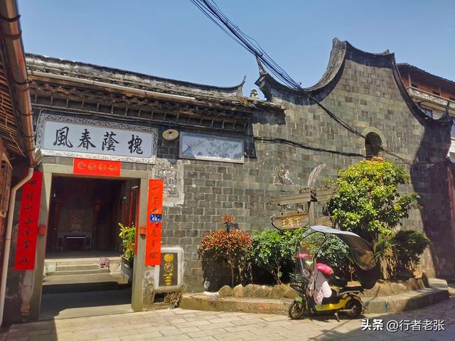 福建福安，穆水之阳，一座原汁原味的千年古镇，百年古树群最美
