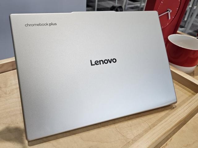 全球首款带NPU的 Chromebook 体验来了！AI让打工人更聪明地摸鱼
