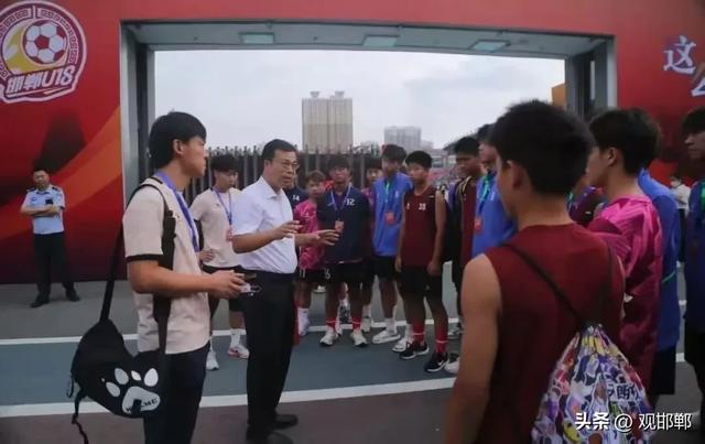 这所学校火爆出圈——邯郸市第五中学“双冠”辉映成长之路