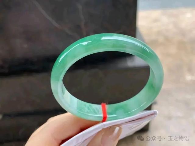 6种经典款式的翡翠手镯，寓意有什么不同