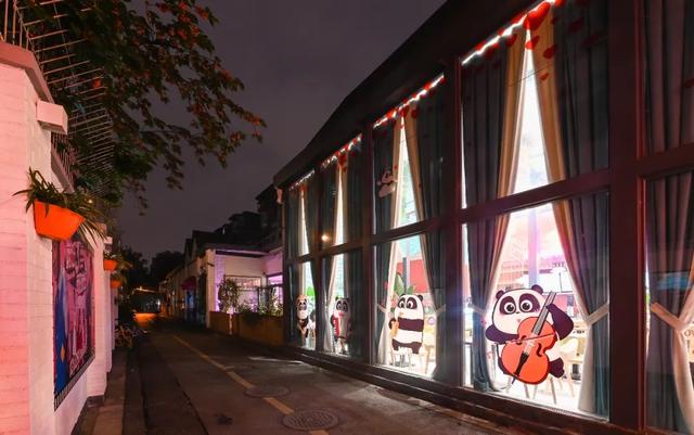 没错！诸葛亮回武侯祠了！