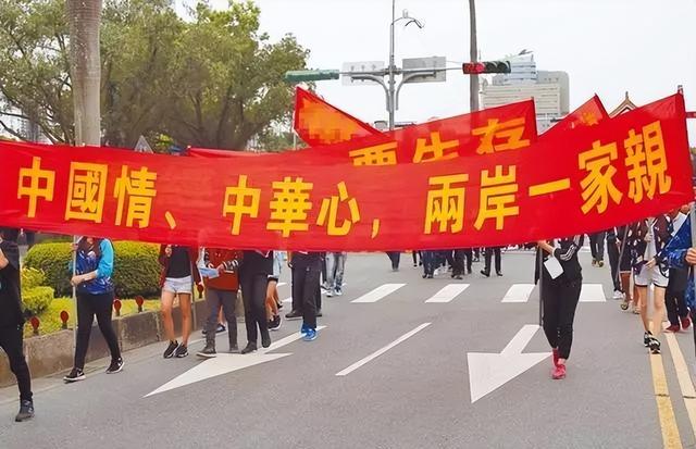 匕首导弹被击落给中国提醒了：武统台湾，不能过分依赖东风导弹