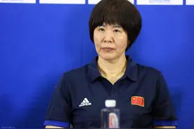 郎平做梦都没想到，昔日的女排冠军之王，如今在瑞士联合国上班图片