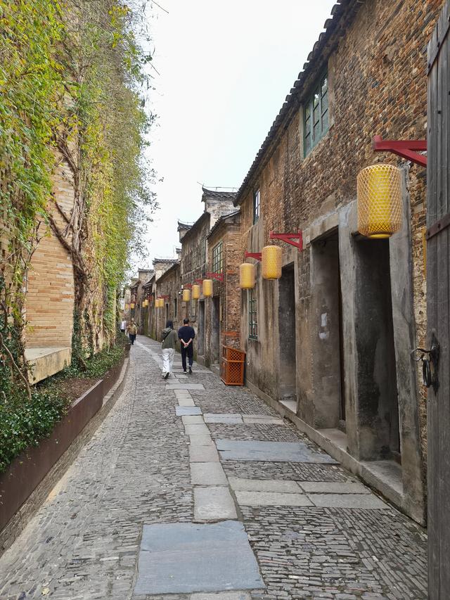 江西五日自由行： 陶阳站 - 到了《二十》(2025·10·30～11·3)