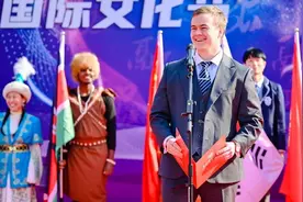 我挪威小伙，在中国留学，跑遍了大江南北，未来想要留在中国发展图片