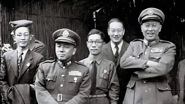 听闻儿子被枪毙，龙云怒闯中南海，毛主席：你自己回去看看吧