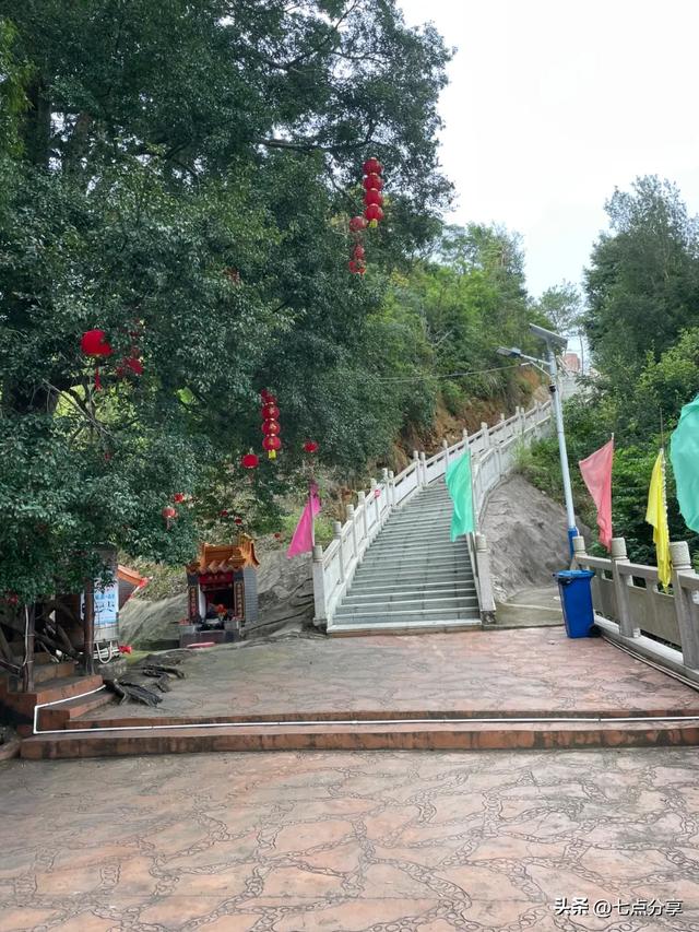 梅州周末游：丰顺留隍惠仁圣寺+黄金镇鸳鸯寨公园