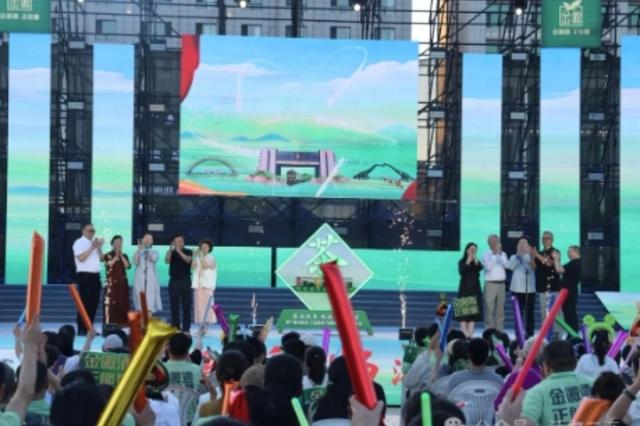 第十届内蒙古·二连浩特“万里茶道”文化旅游节开幕