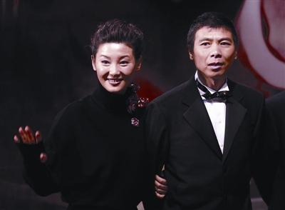 她私生活有多混乱？和冯小刚夜宿8小时，陈红老公为其花1000万？