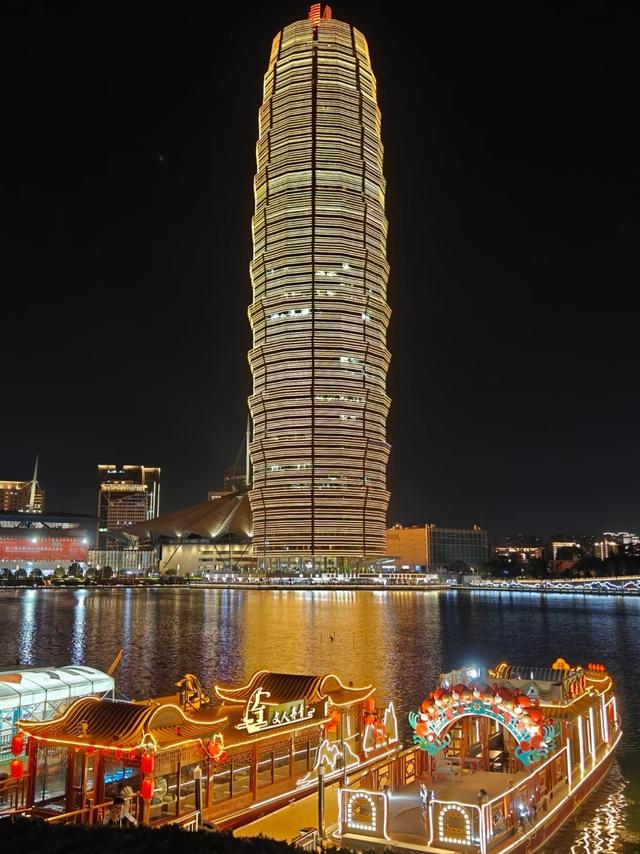 都说西安比郑州还要名气大，两地深度游后，才发现差距真的很大