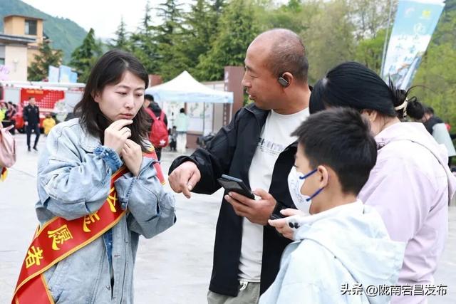 山水有度，待客无疆——宕昌“五一”限流背后的城市温度