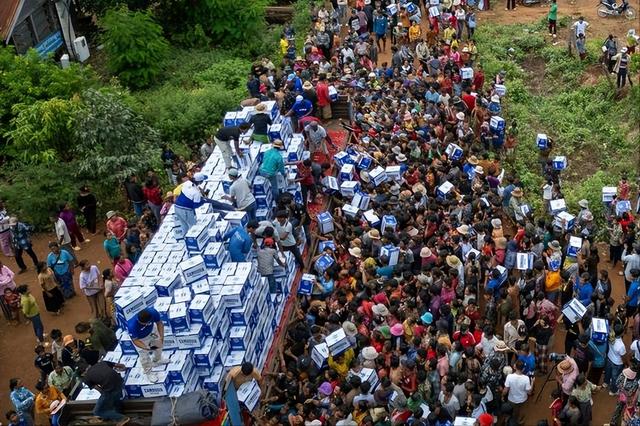 大结局来了？泰国口风变了，中国特使展开行动，27国要求停战