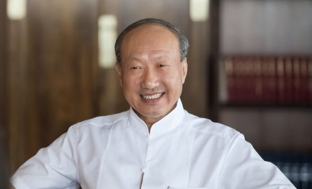 比恒大还惨！中国第二大民企倒了，负债千亿，创始人被带走