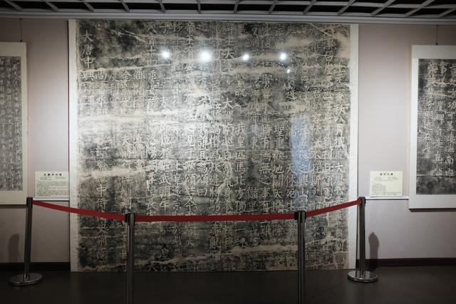 永州博物馆的双重惊喜：女书文字和唐宋名家书法石刻