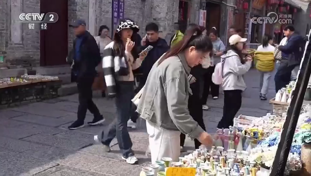 央视聚焦神垕：钧瓷入画，千年古镇漫溢卤肉香