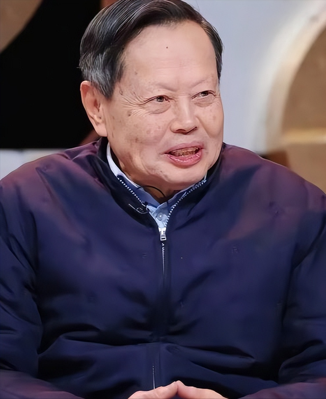 杨振宁的终身遗憾：22岁小舅子在他家自尽，父亲至死都未原谅他