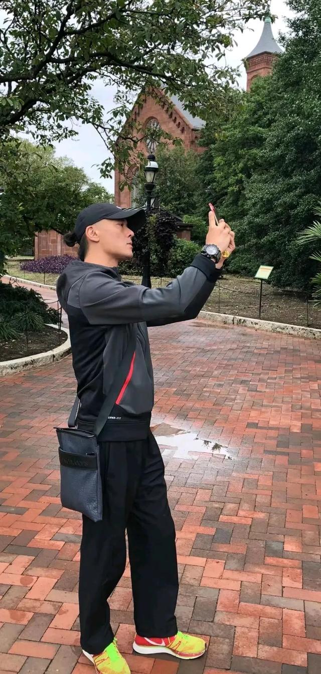 突传噩耗！知名演员昨晚去世，年仅50岁！网友：不敢相信