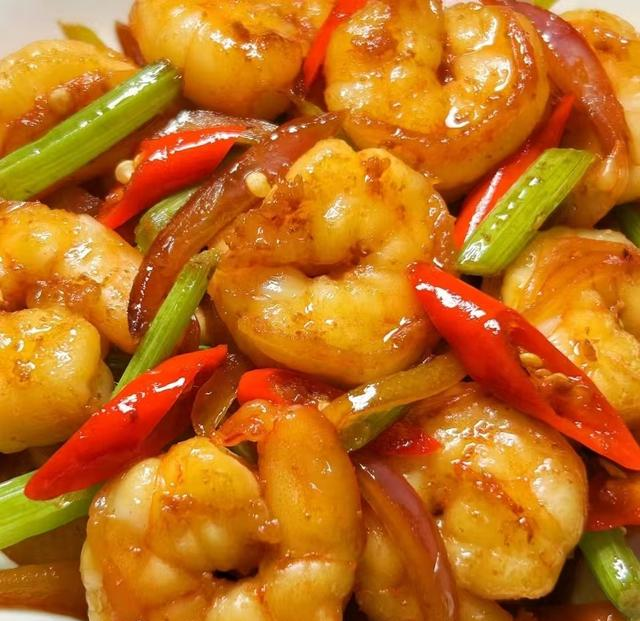 退休夫妻饭店菜谱！家常做法轻松搞定三餐！顿顿让你多吃两碗饭！