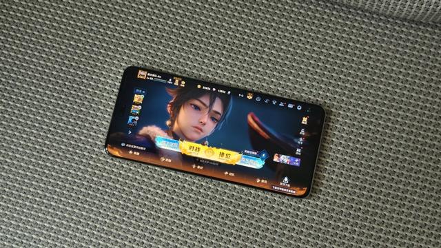 毕业季手机推荐： 荣耀300 Pro，全能旗舰，真香之选