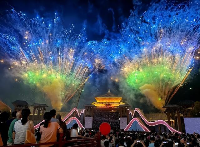赭麓生辉映明月，江城潮涌庆华年——安徽芜湖双节文旅盛景巡礼