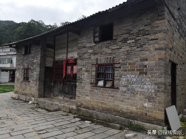 环城贵阳花溪苗王坡越野大环线之青岩段达夯翁拢“冈仁波齐”风景